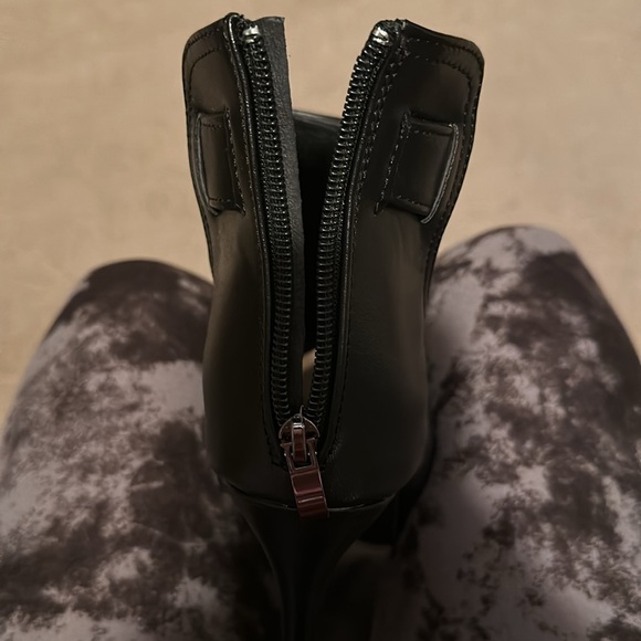 Black stiletto - Picture 4 of 5